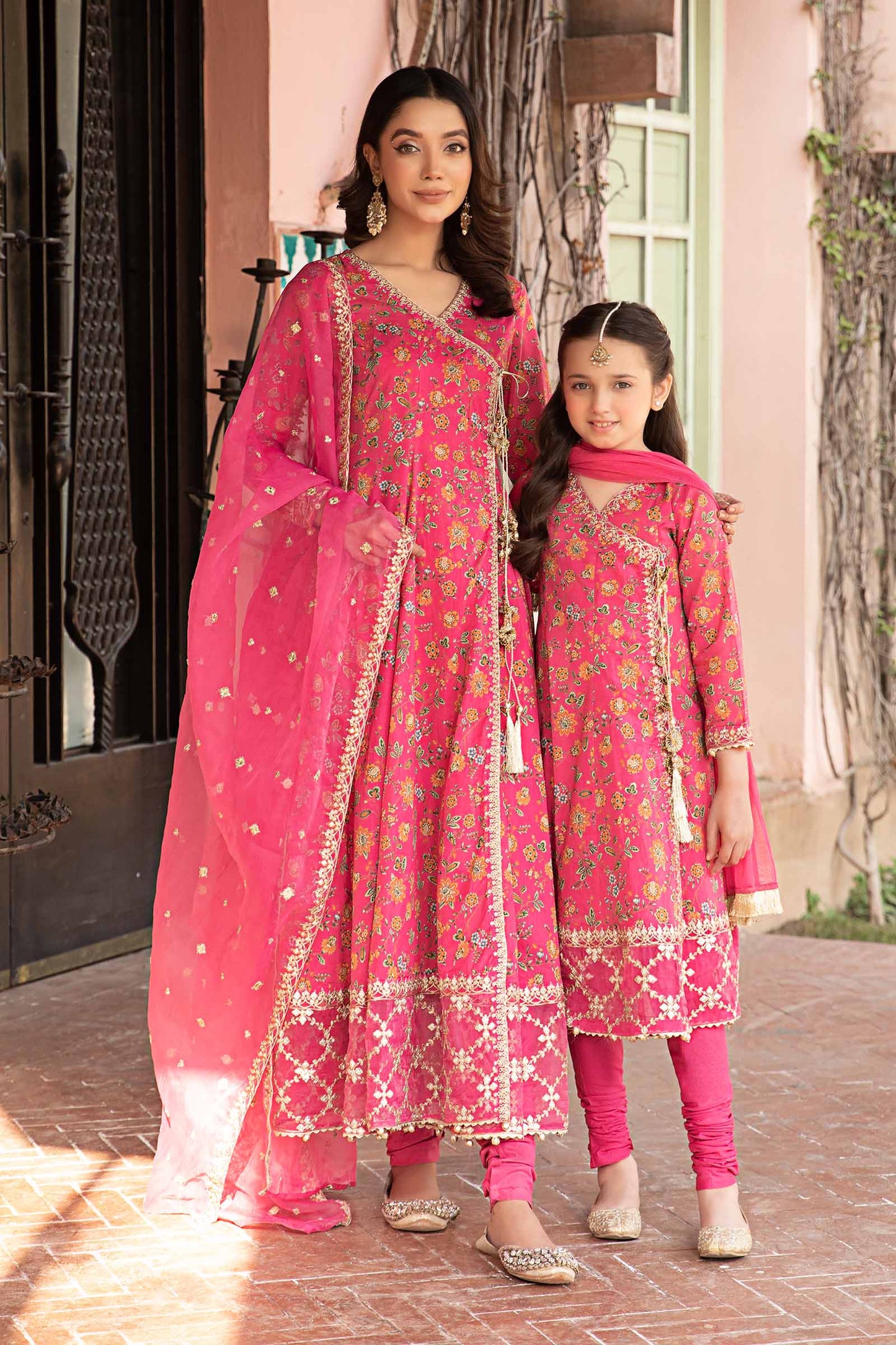 3 PIECE EMBROIDERED LAWN SUIT | DW-EF24-47