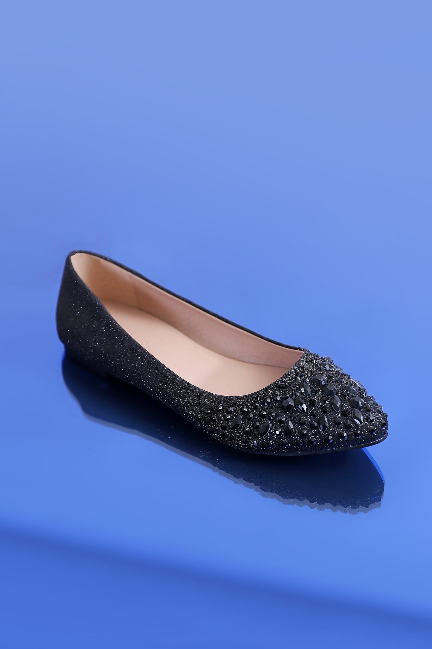 Diamantes Court Shoes