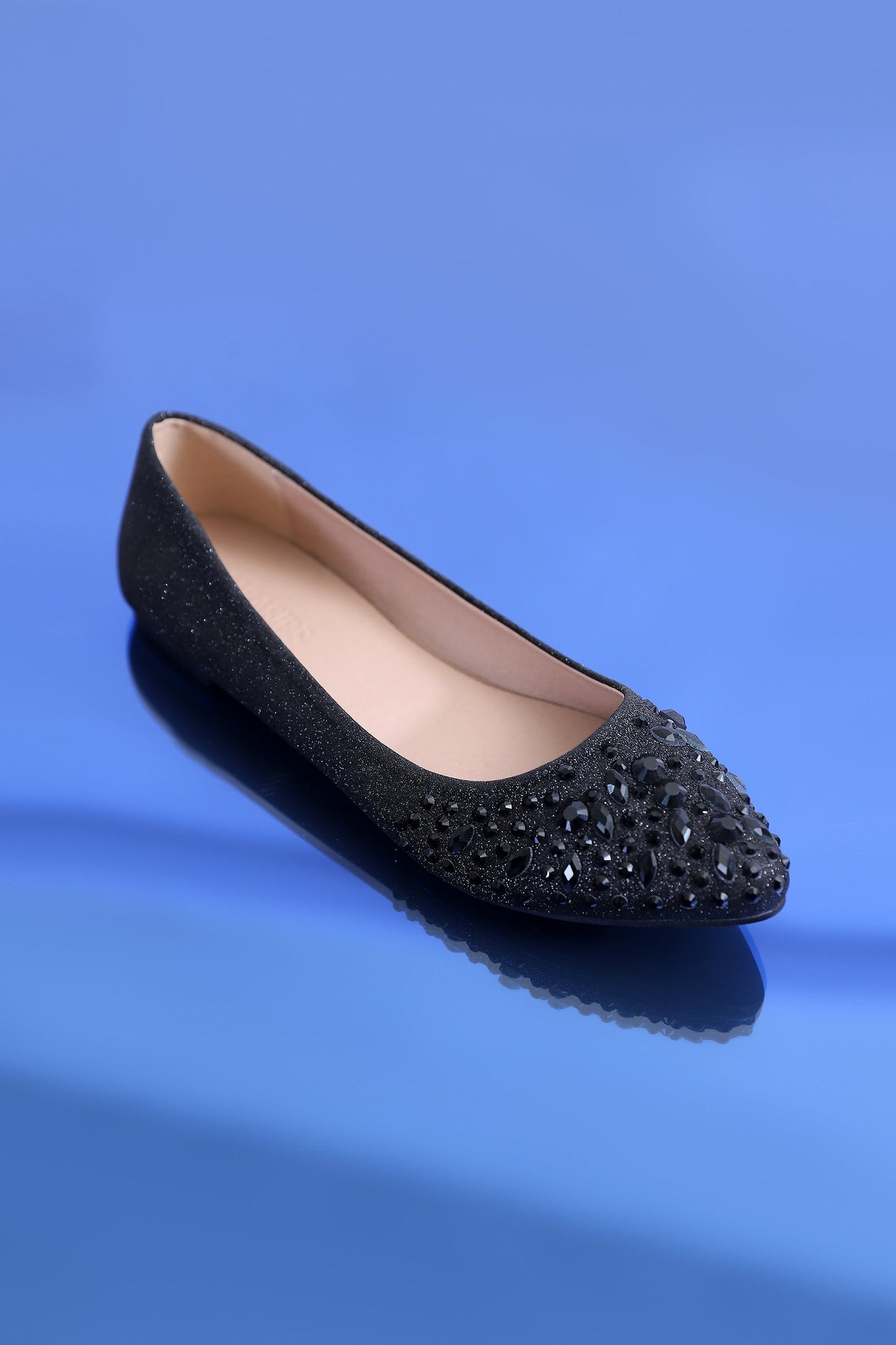 Diamantes Court Shoes