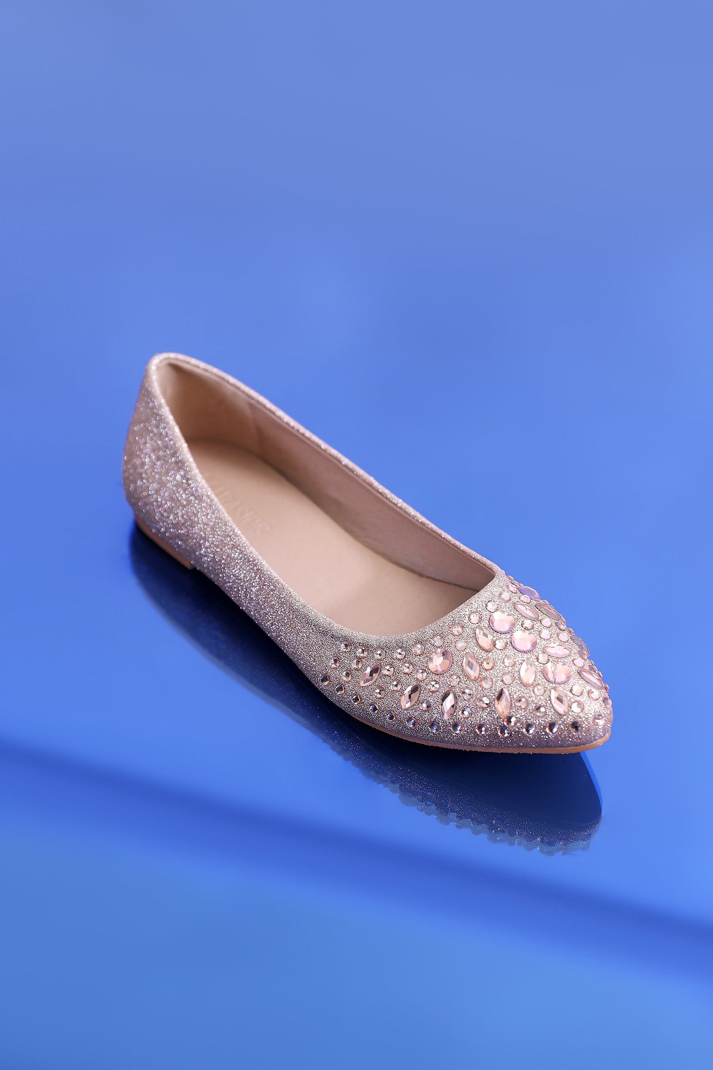 Diamantes Court Shoes