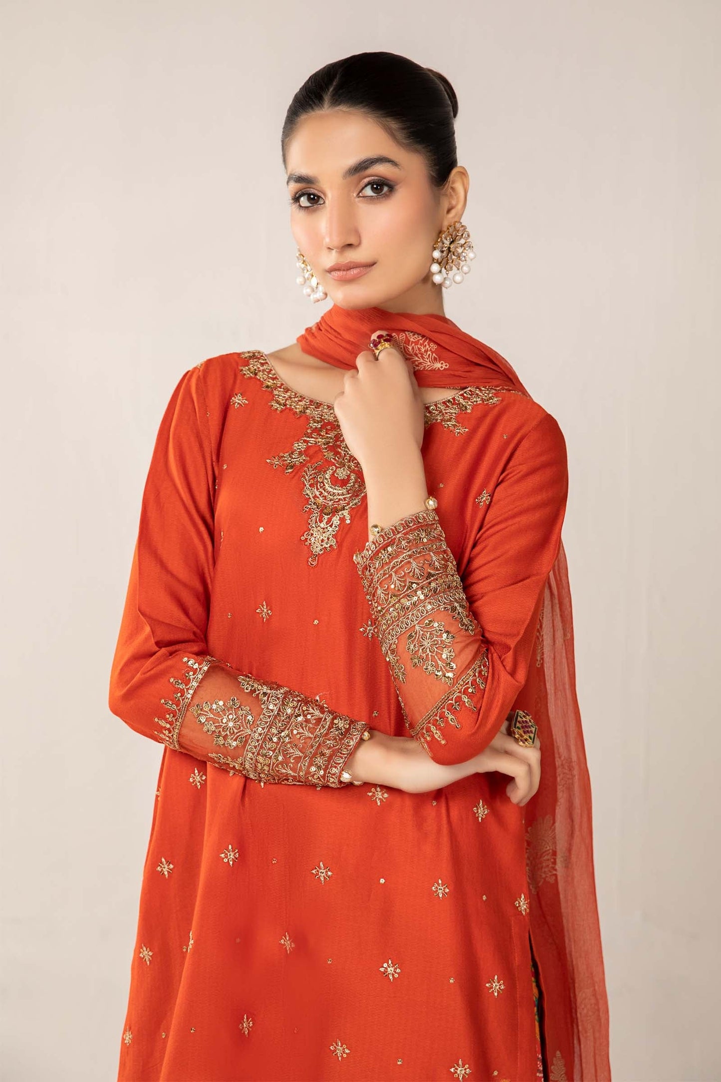 3 PIECE EMBROIDERED LAWN SUIT | DW-EF24-119