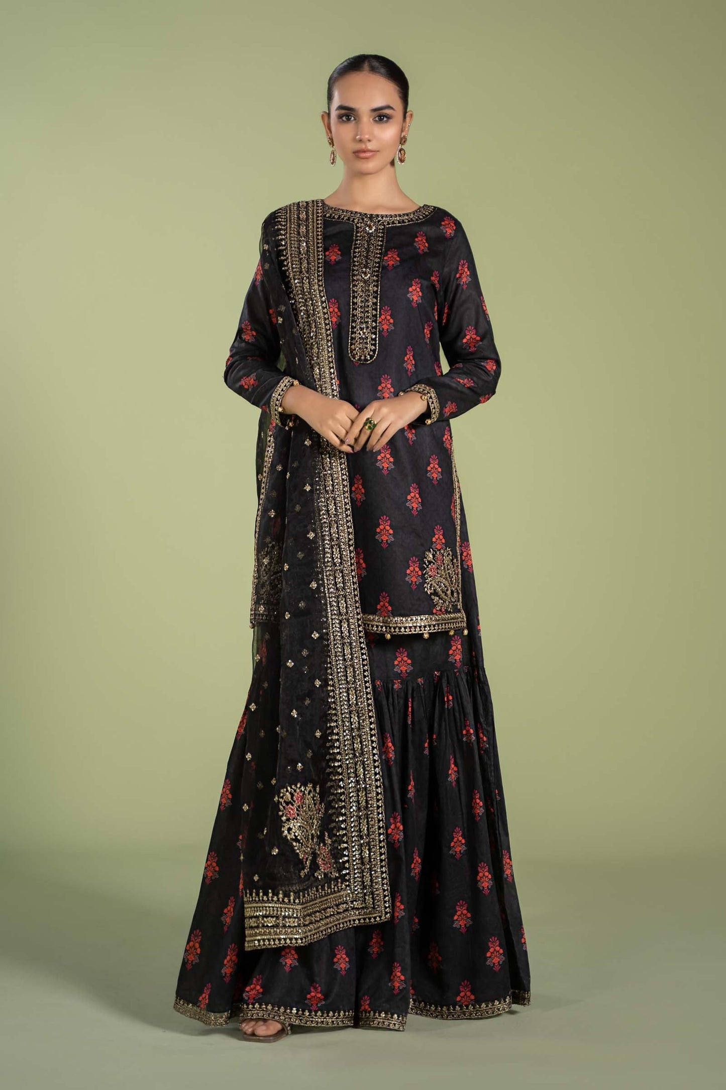 3 PIECE EMBROIDERED LAWN SUIT | DW-EF24-77