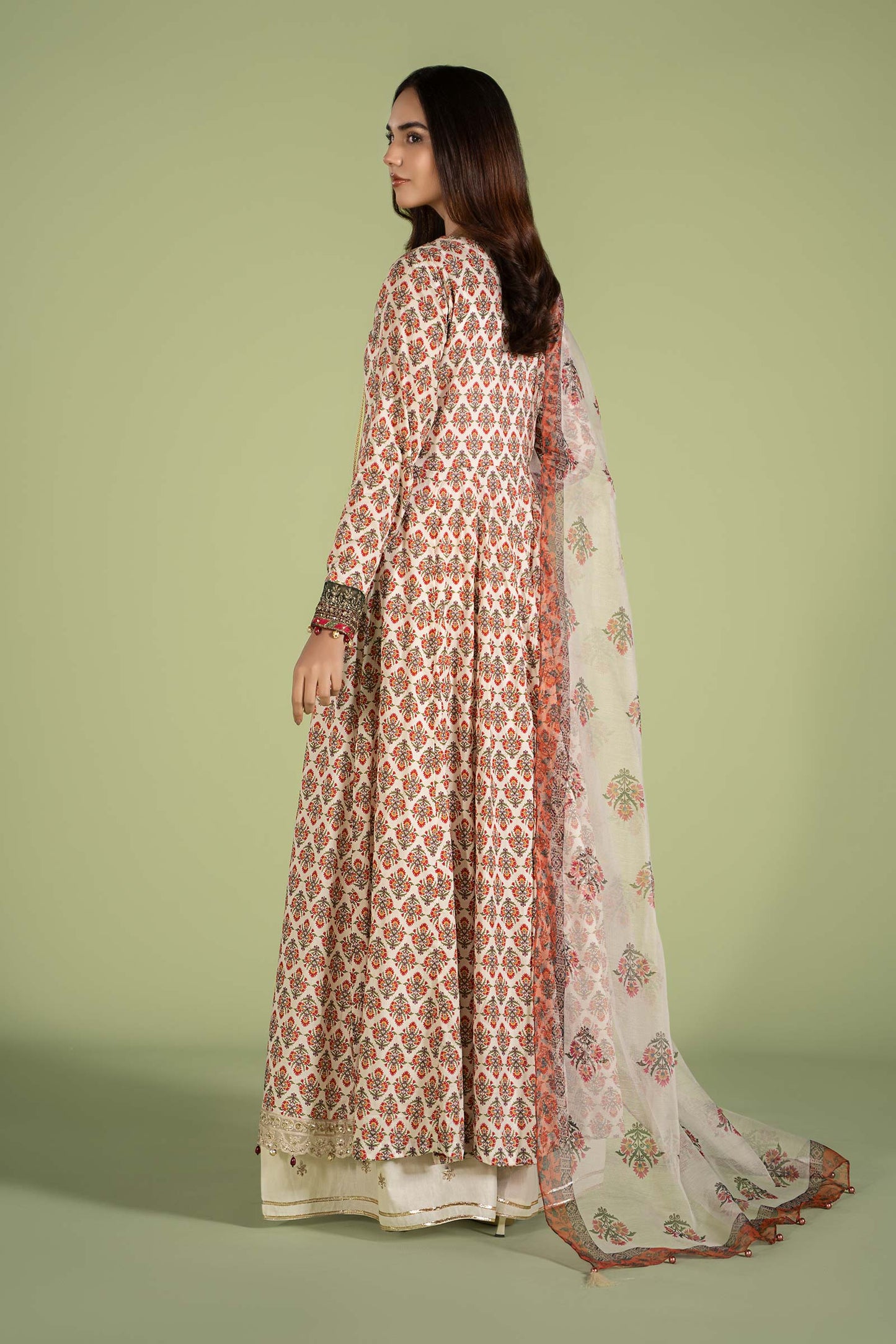 3 PIECE EMBROIDERED LAWN SUIT | DW-EF24-106