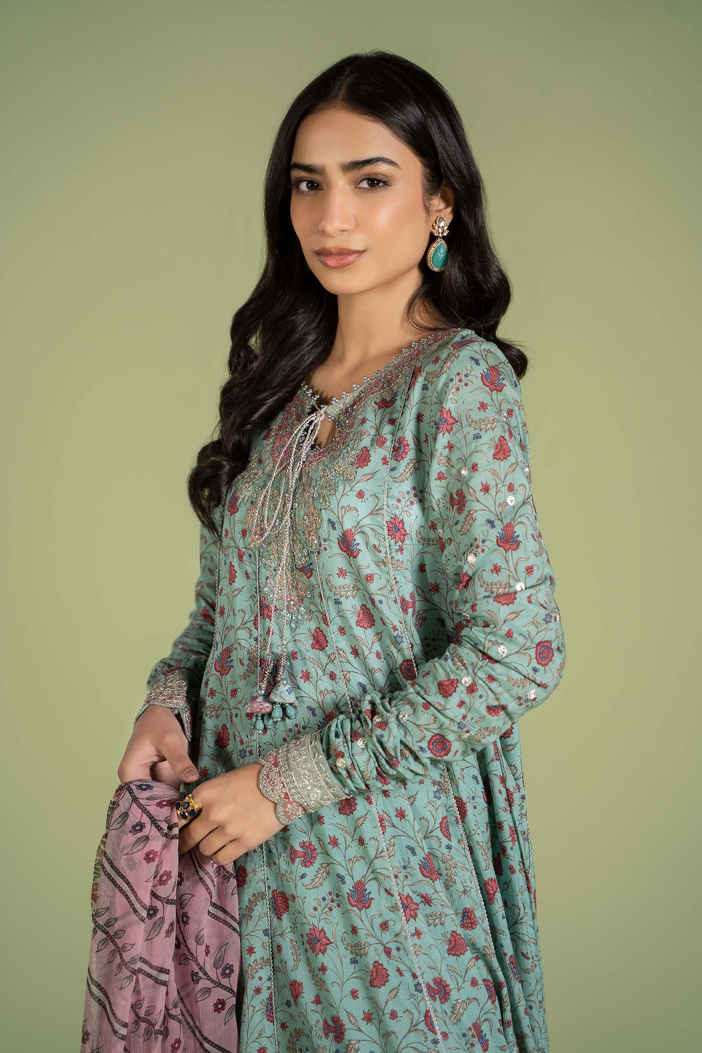 3 PIECE EMBROIDERED LAWN SUIT | DW-EF24-50