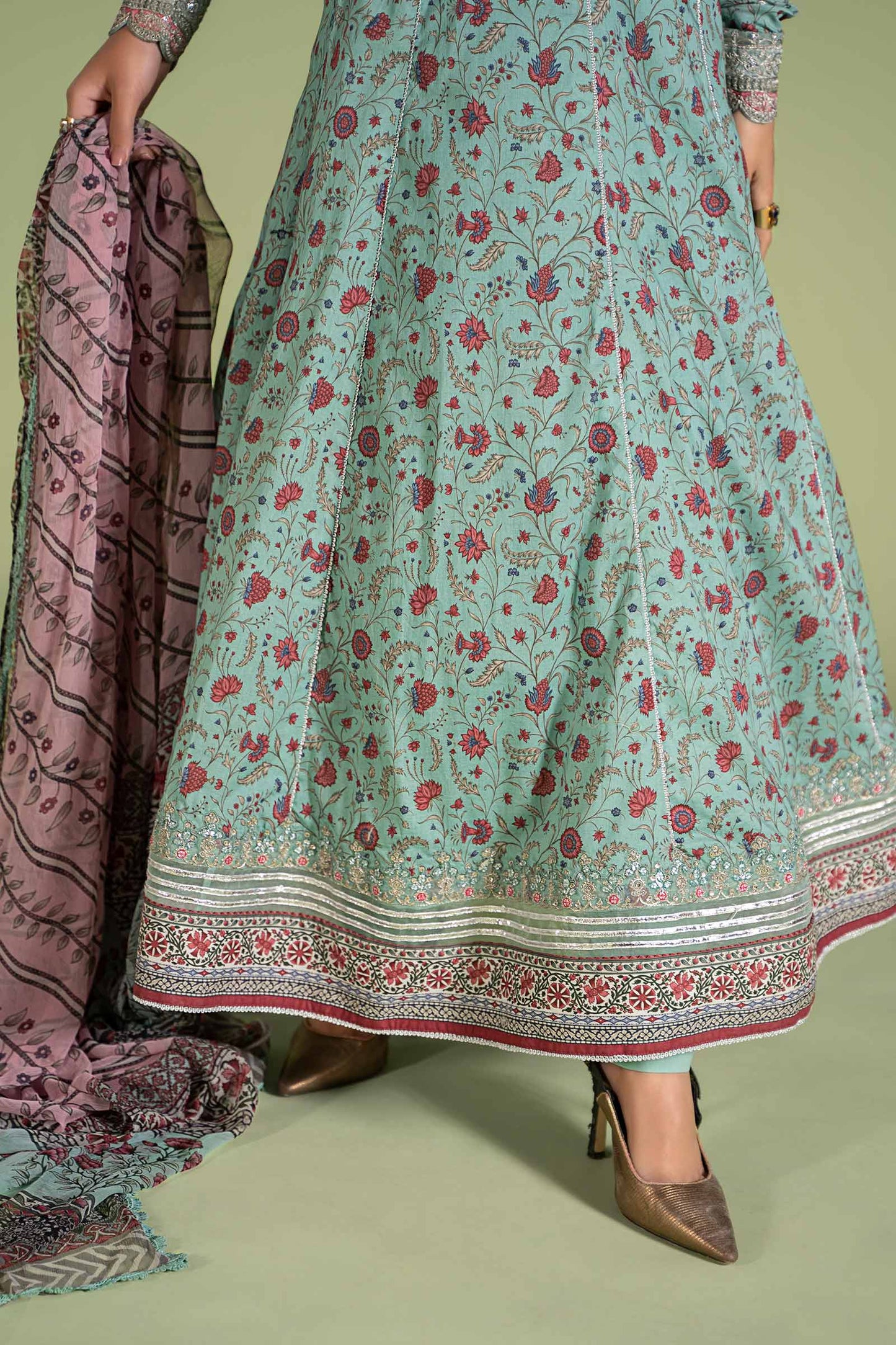 3 PIECE EMBROIDERED LAWN SUIT | DW-EF24-50