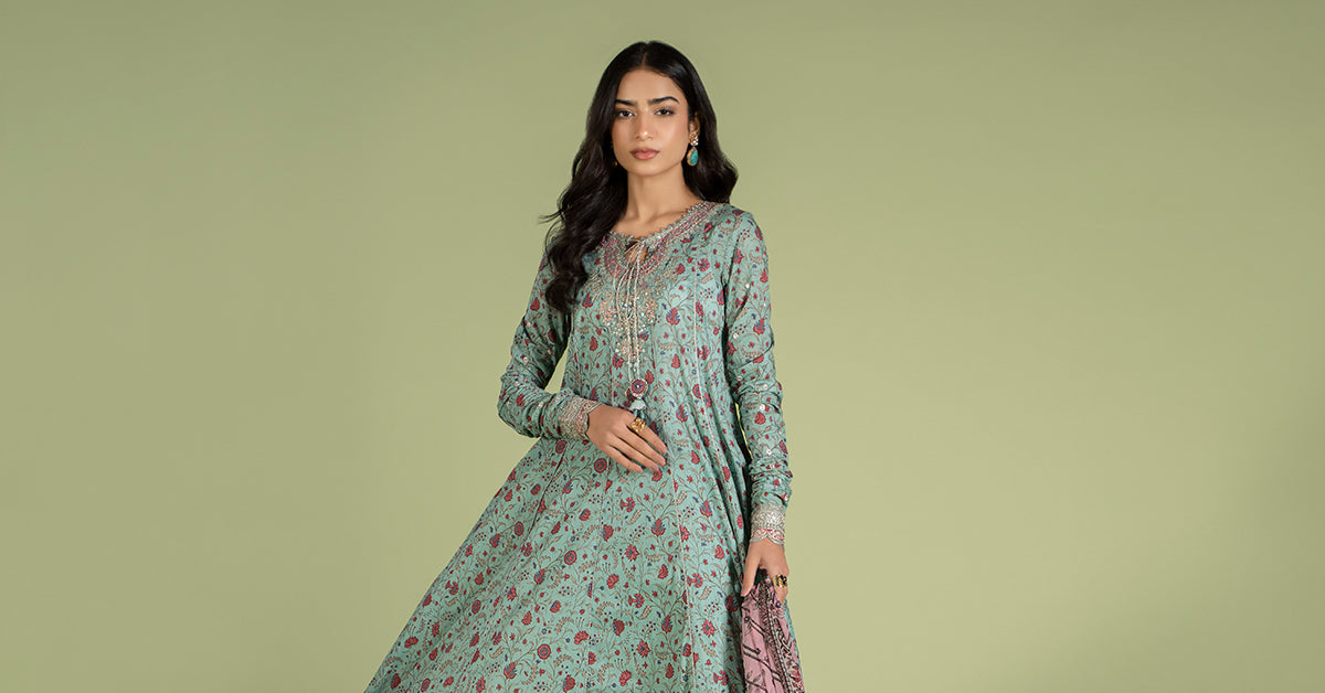 3 PIECE EMBROIDERED LAWN SUIT | DW-EF24-50