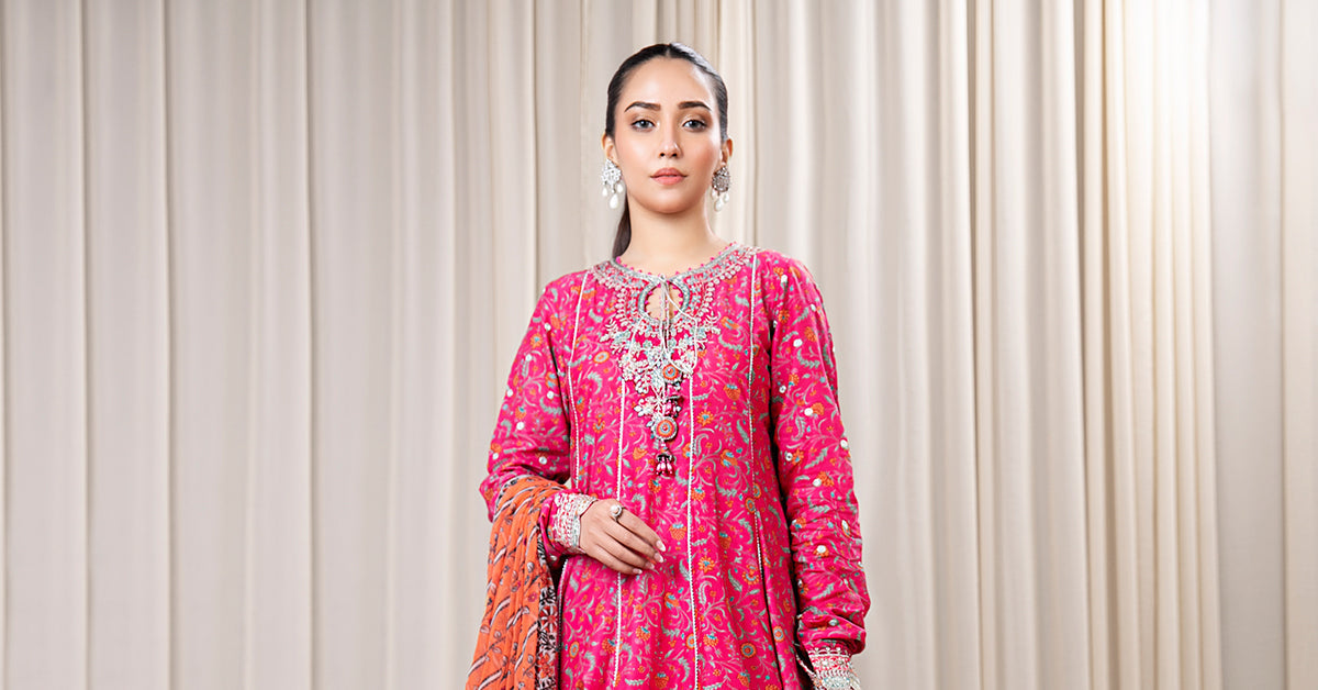 3 PIECE EMBROIDERED LAWN SUIT | DW-EF24-50