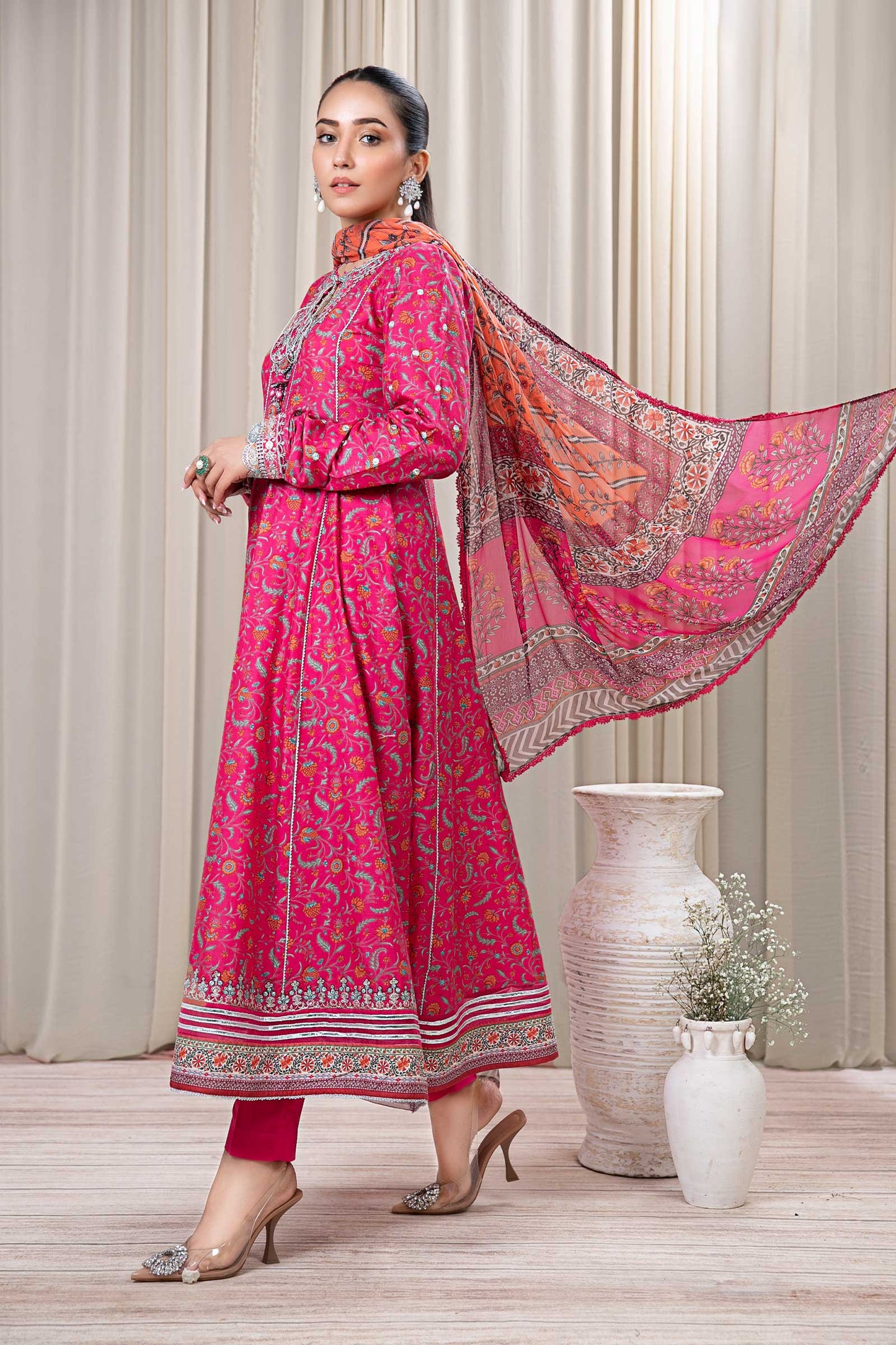 3 PIECE EMBROIDERED LAWN SUIT | DW-EF24-50