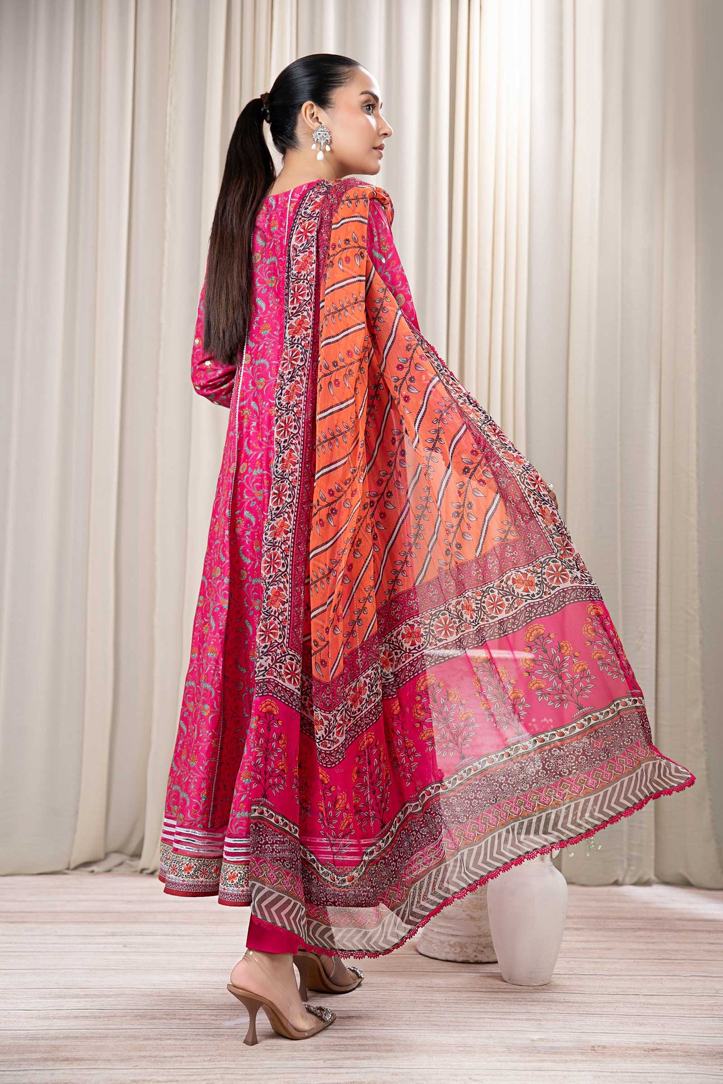 3 PIECE EMBROIDERED LAWN SUIT | DW-EF24-50