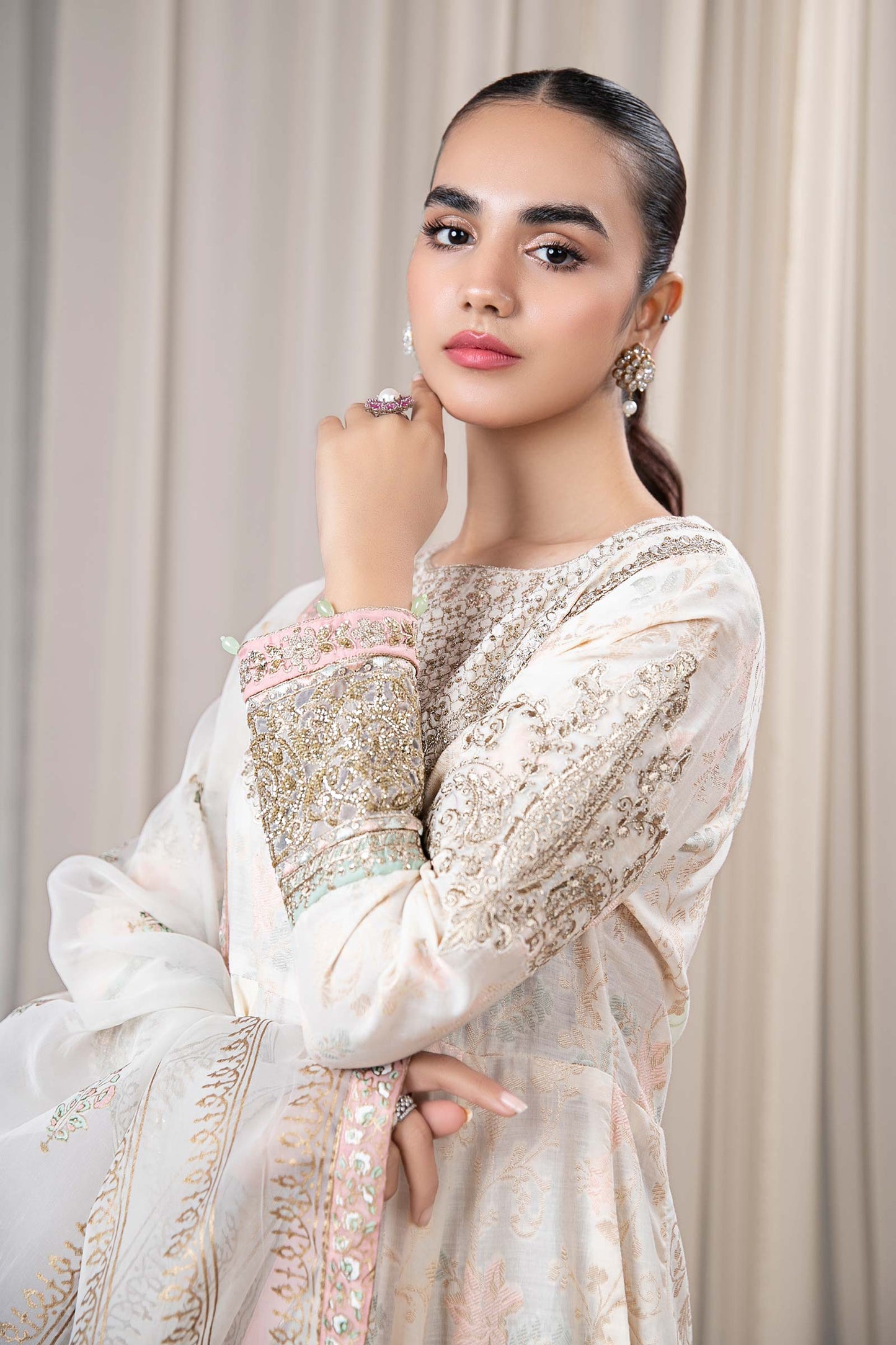 3 PIECE EMBROIDERED JACQUARD BROSHIA SUIT | DW-EF24-56