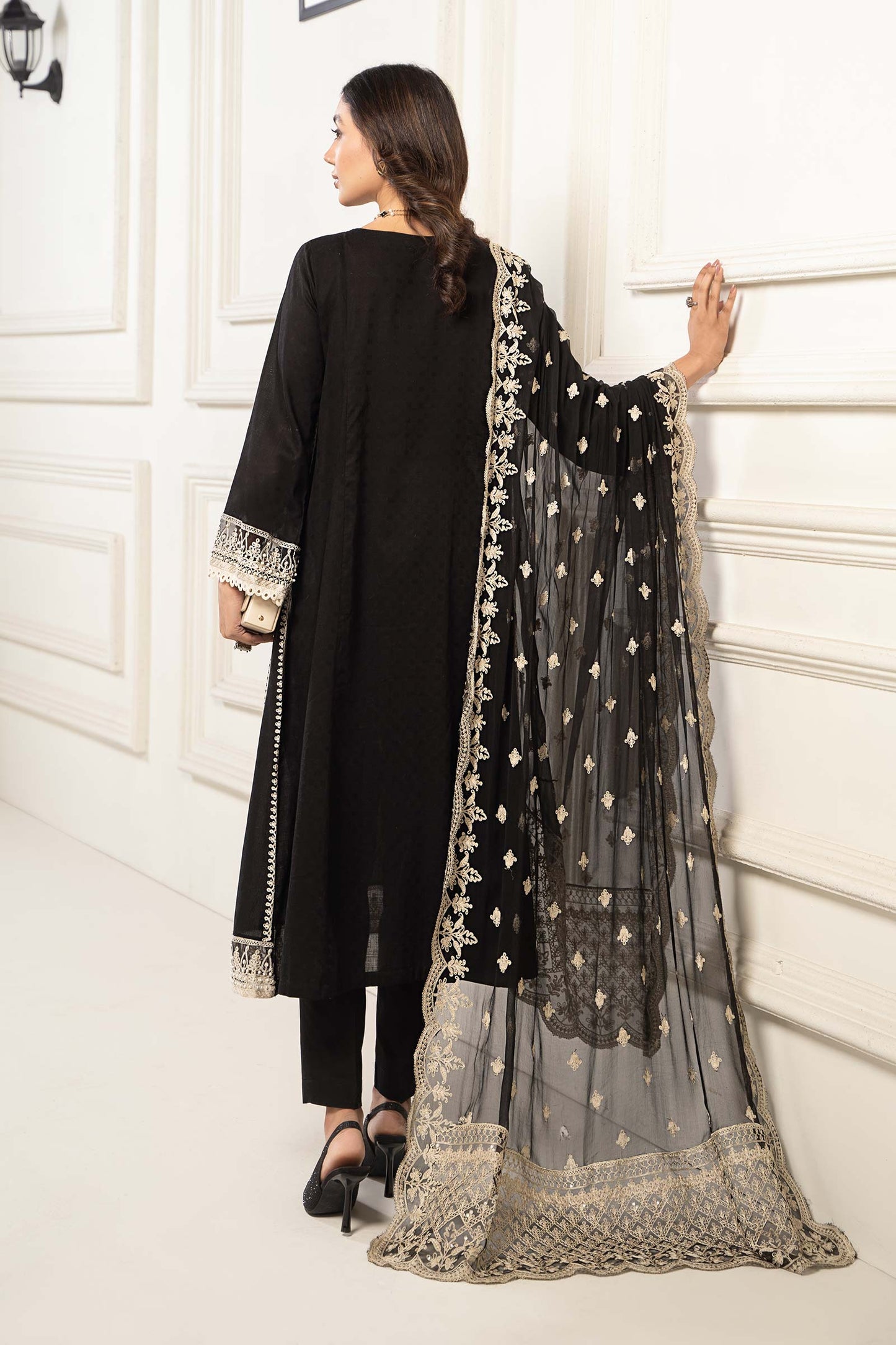 3 PIECE EMBROIDERED SELF JACQUARD SUIT | DW-EF24-117