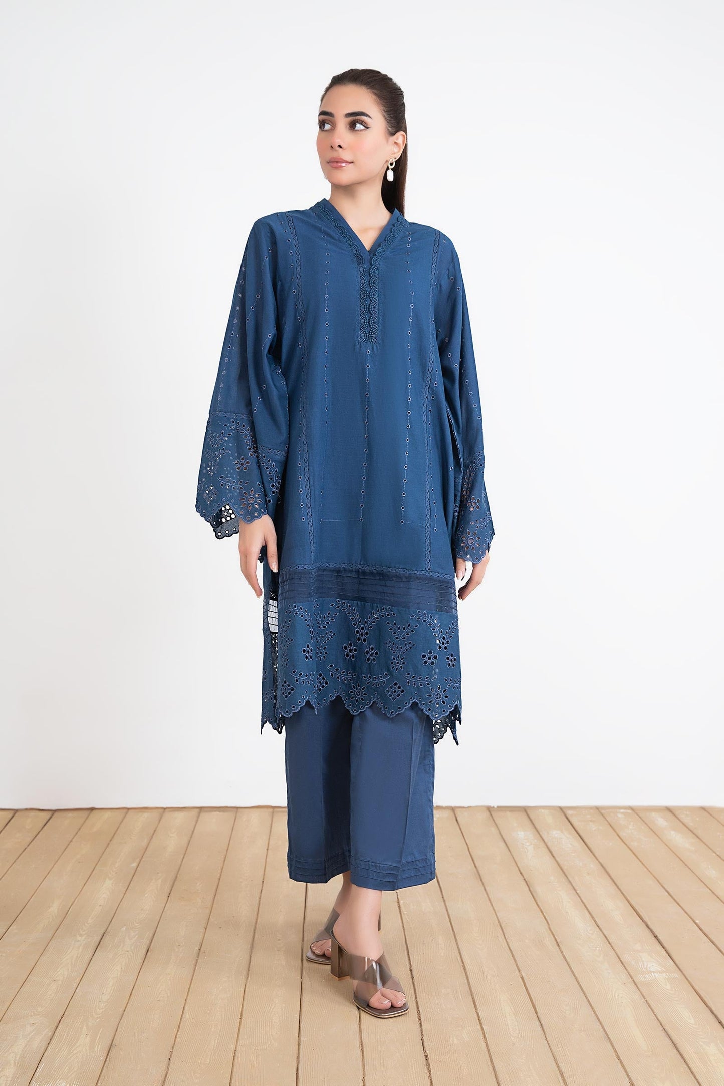 EMBROIDERED LAWN KURTA | MB-EF24-62