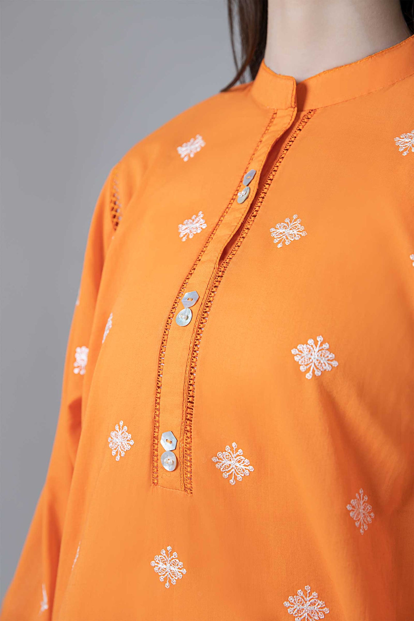 EMBROIDERED LAWN SHIRT | MB-EF24-42