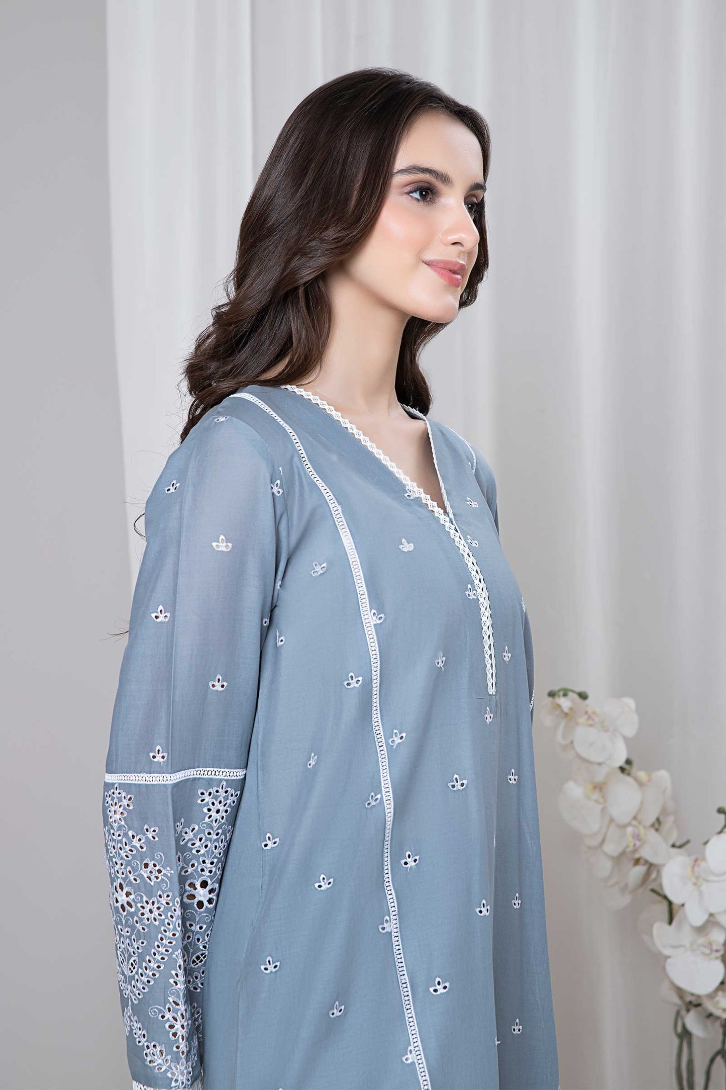 EMBROIDERED LAWN KURTA | MB-EF24-73