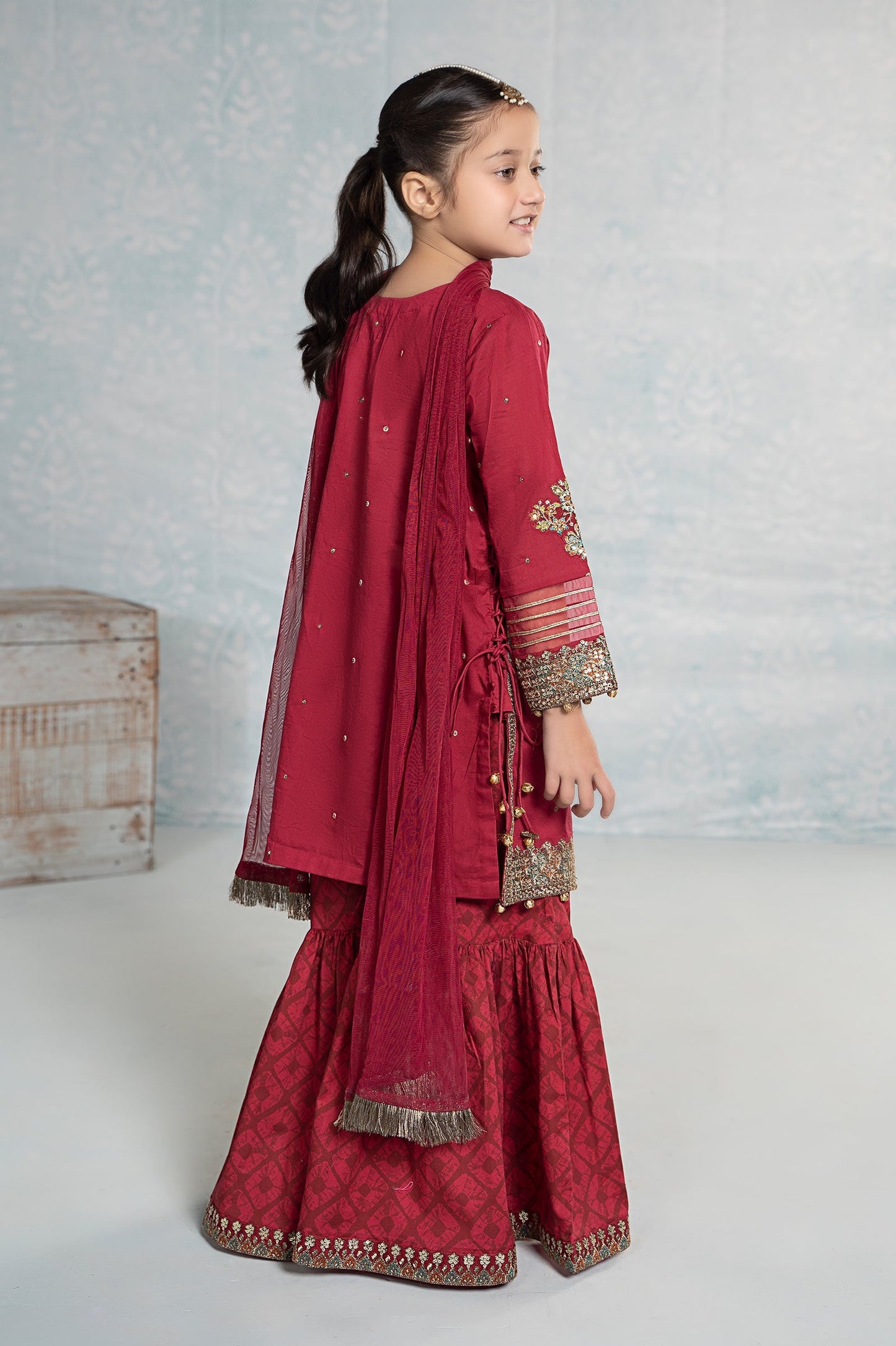 3 PIECE EMBROIDERED LAWN SUIT | MKD-EF24-17