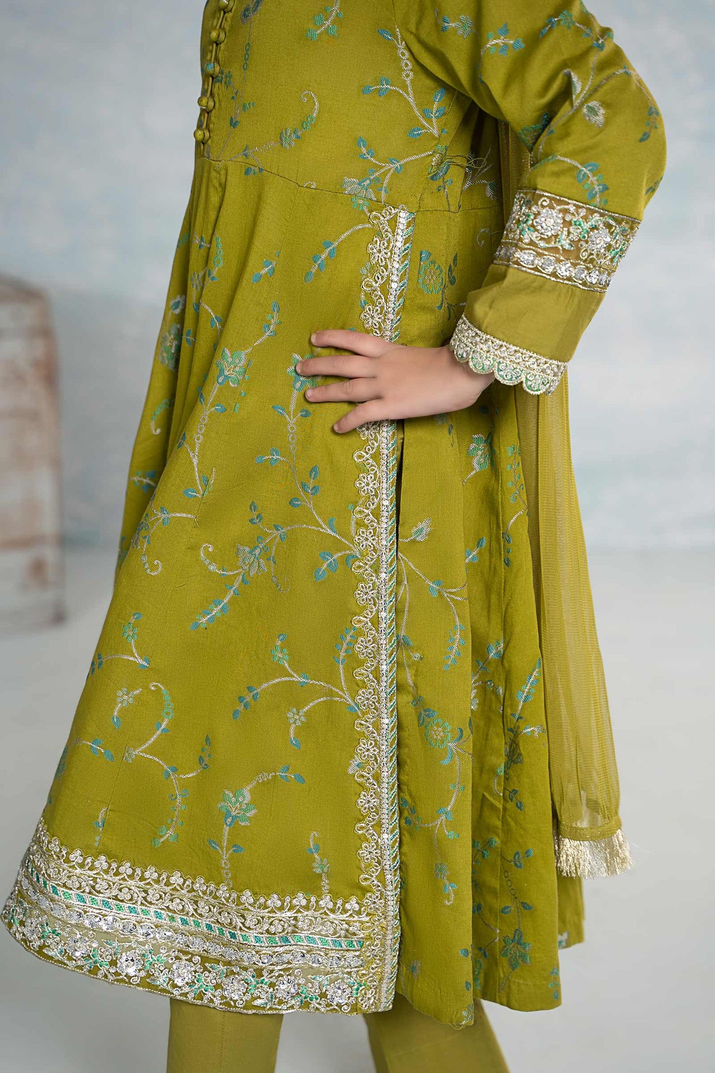 3 PIECE EMBROIDERED JACQUARD BROSHIA SUIT | MKD-EF24-23