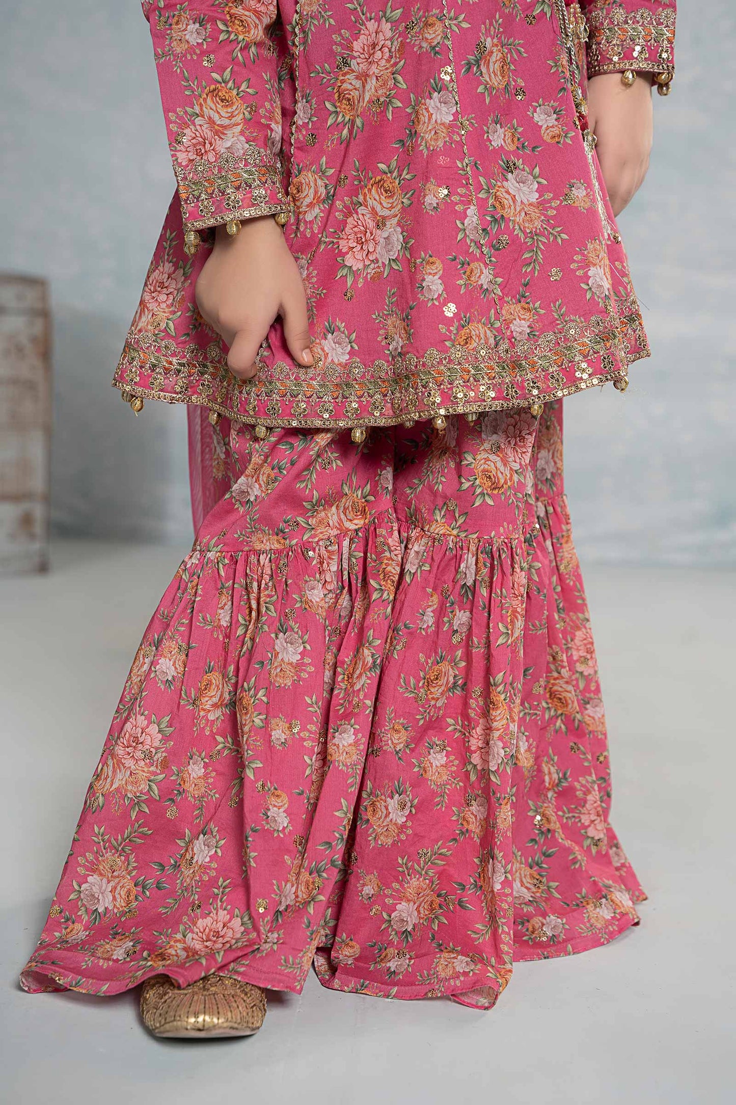 3 PIECE EMBROIDERED LAWN SUIT | MKD-EF24-31