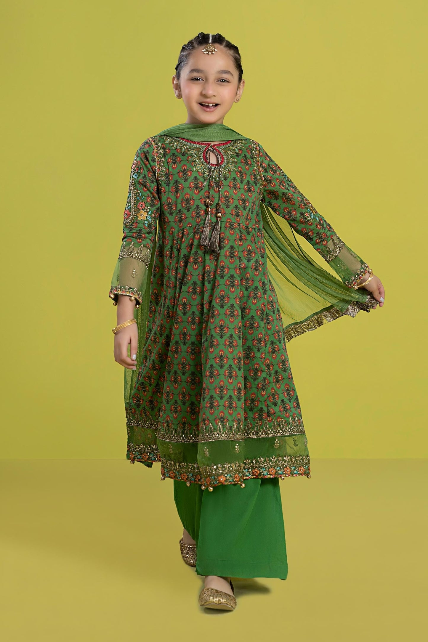 3 PIECE EMBROIDERED LAWN SUIT | MKD-EF24-36