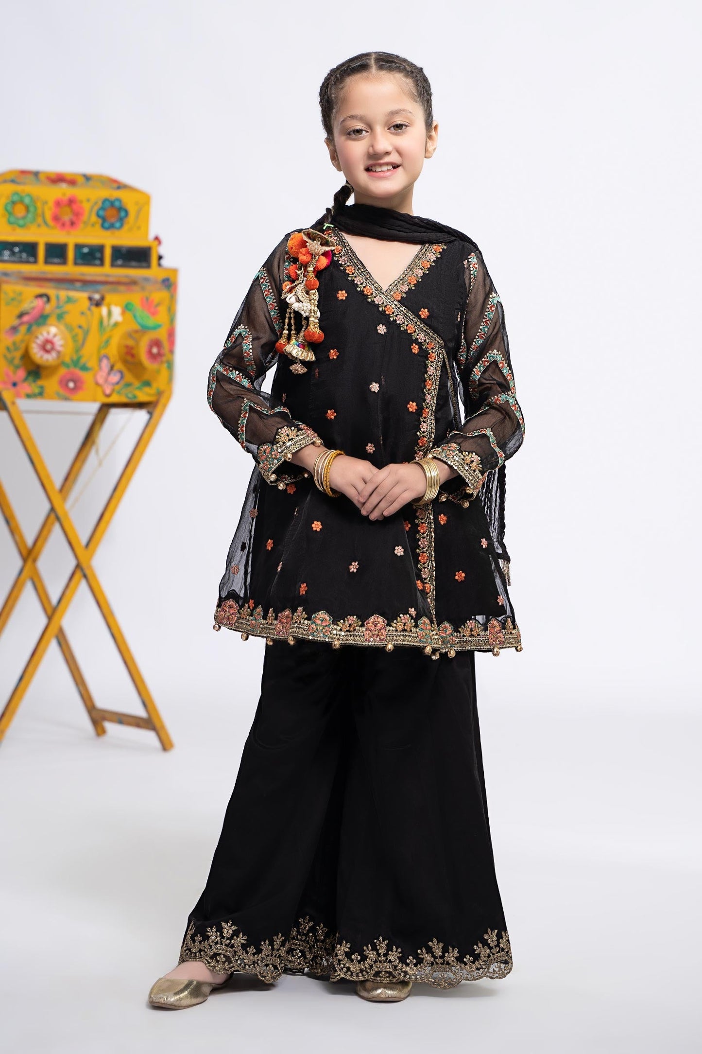 3 PIECE EMBROIDERED ORGANZA SUIT | MKS-EF24-24