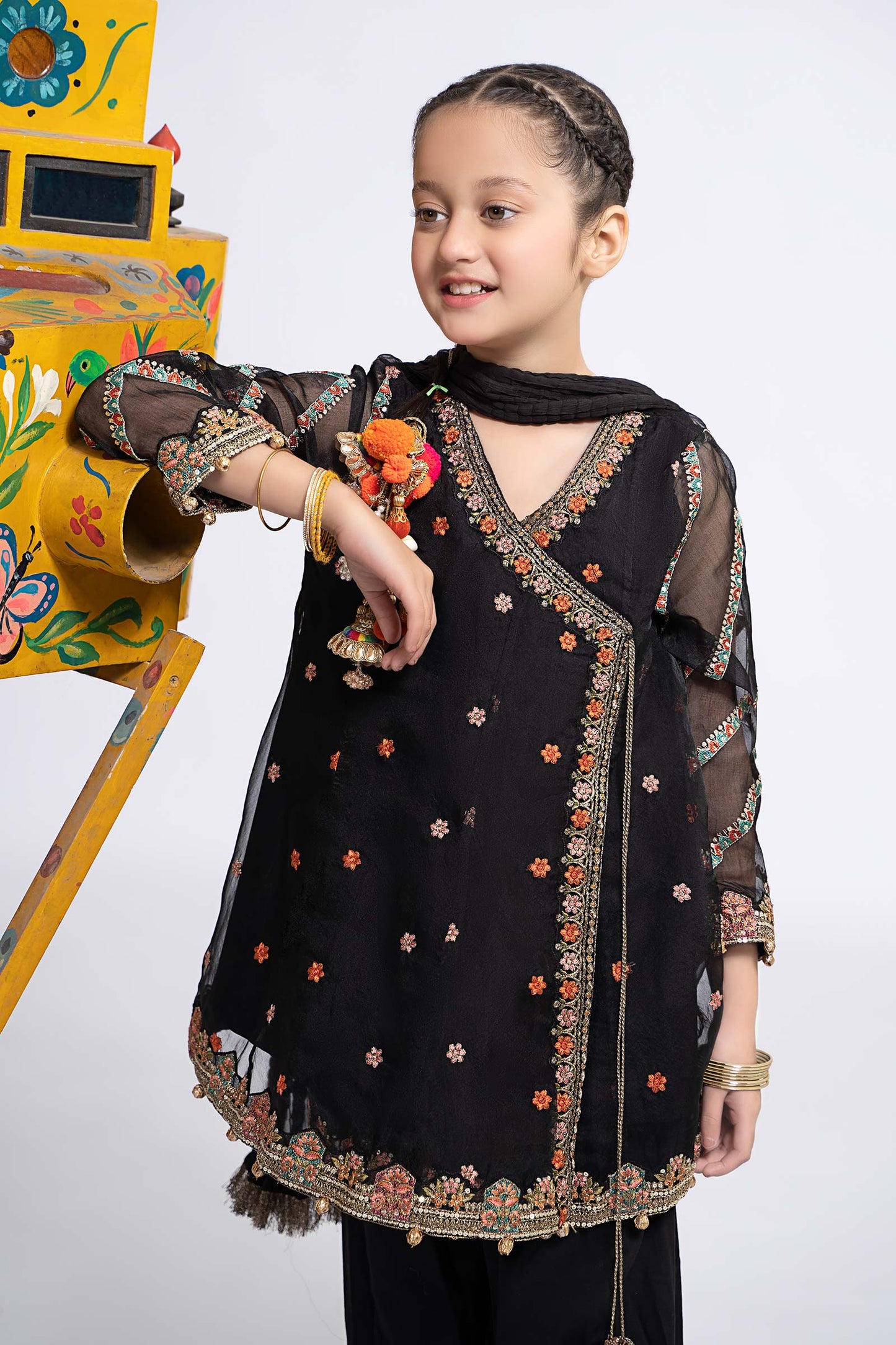 3 PIECE EMBROIDERED ORGANZA SUIT | MKS-EF24-24