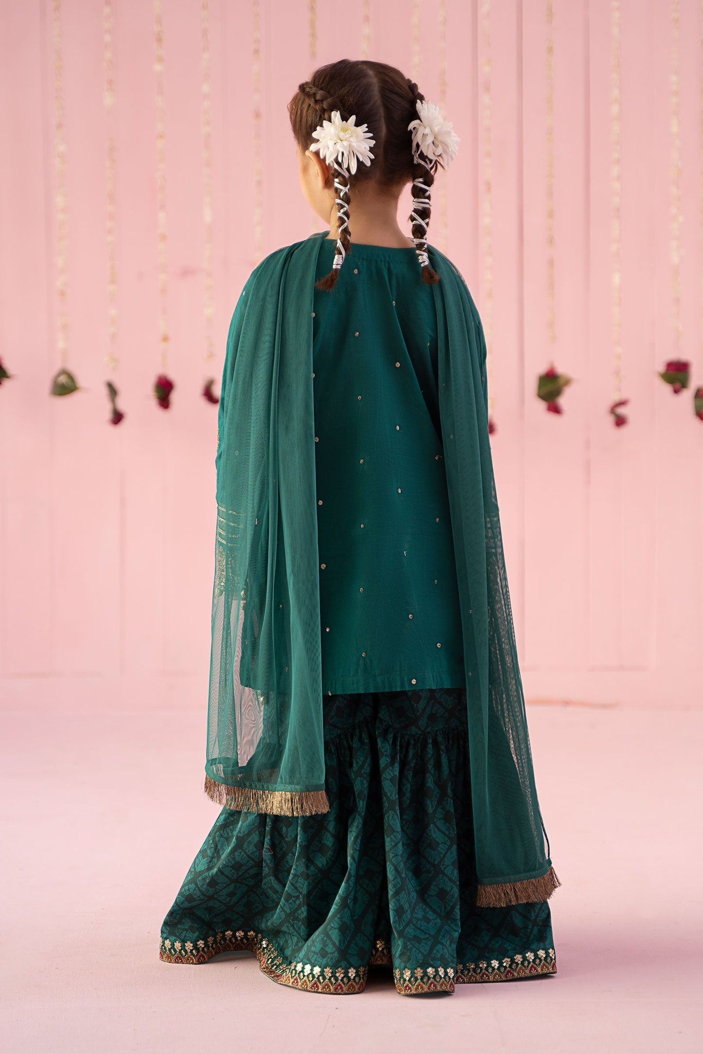 3 PIECE EMBROIDERED LAWN SUIT | MKD-EF24-17