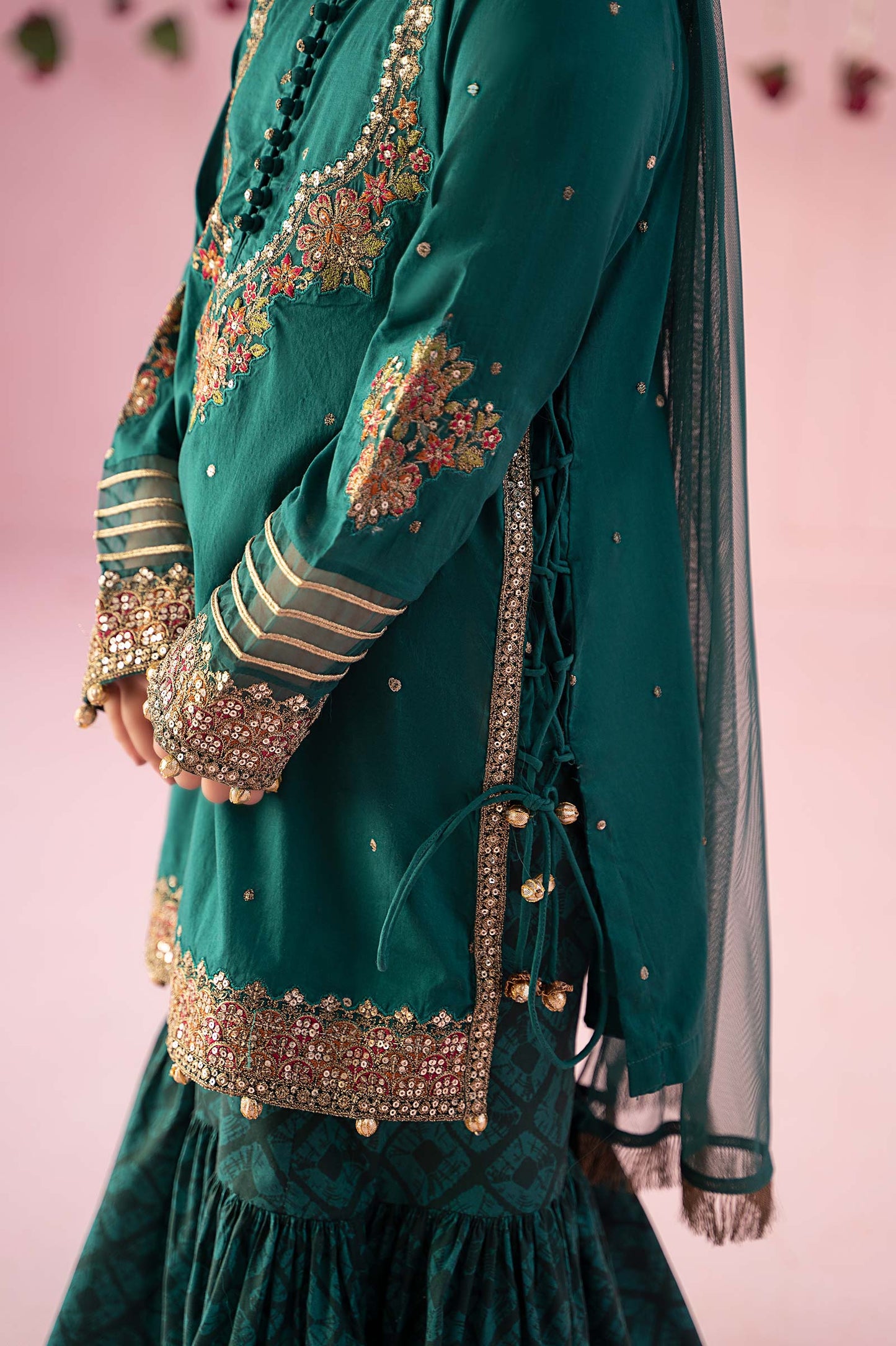 3 PIECE EMBROIDERED LAWN SUIT | MKD-EF24-17