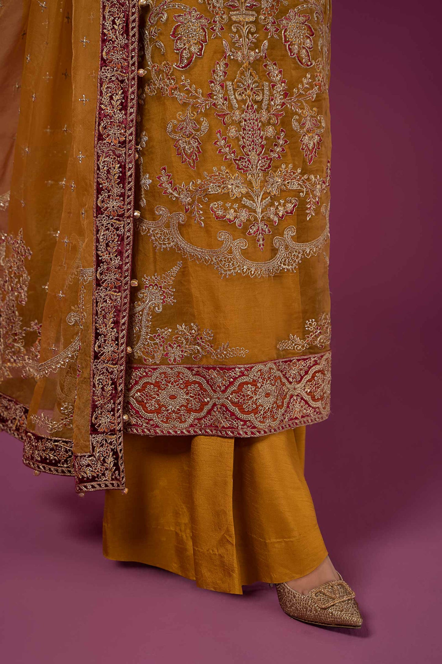 3 PIECE EMBROIDERED ORGANZA SUIT | SF-EF24-45