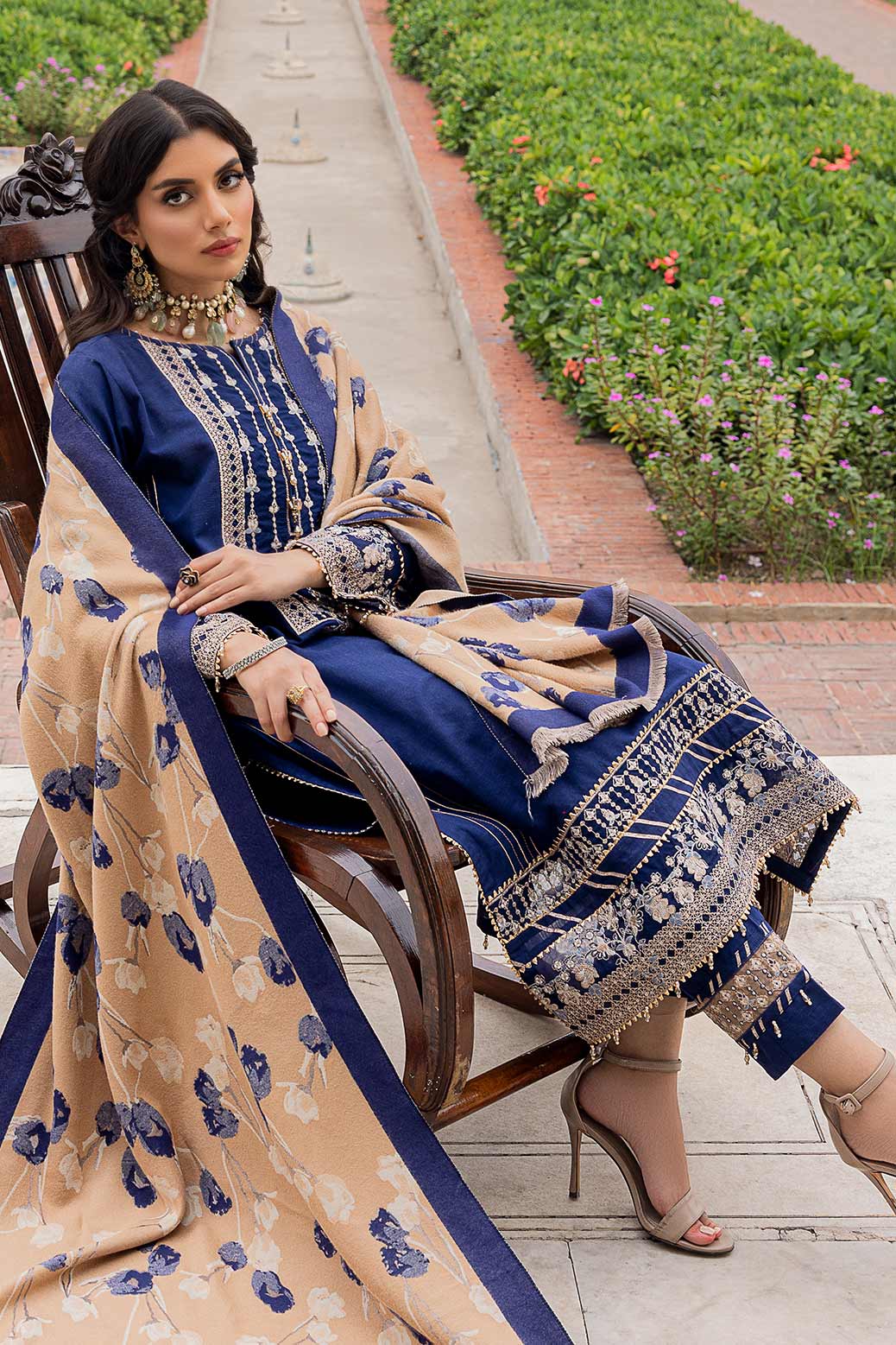 BLUE-KHADDAR-3 PIECE (AV2A223P01)