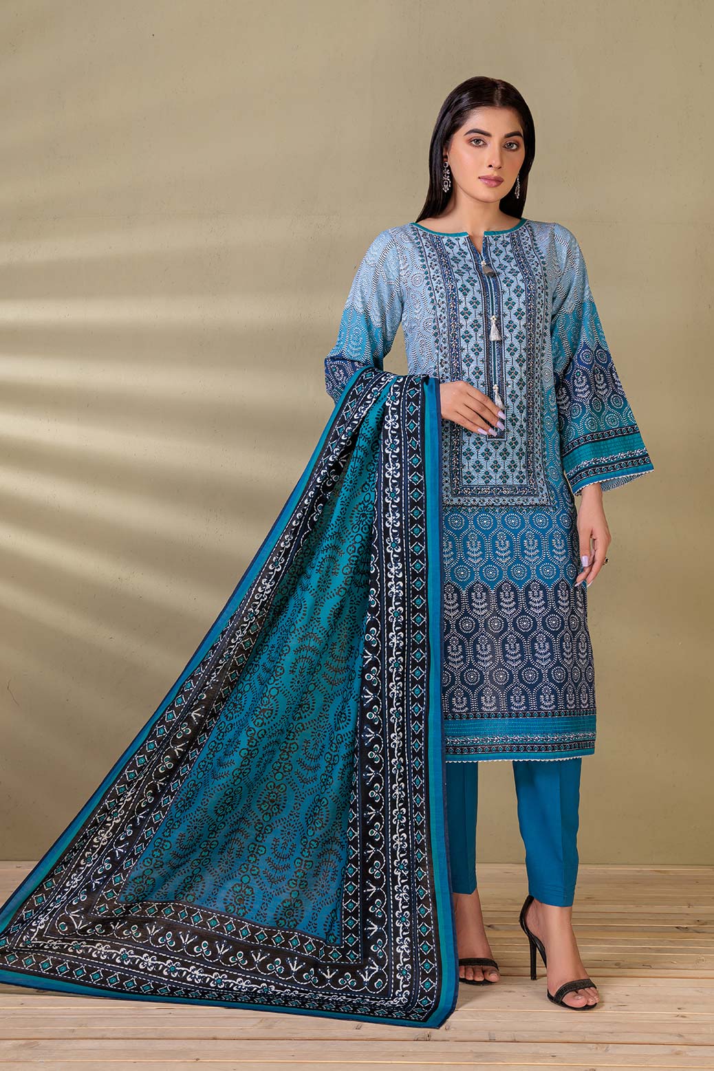 BLUE-KHADDAR-SUIT (AWO223P68)