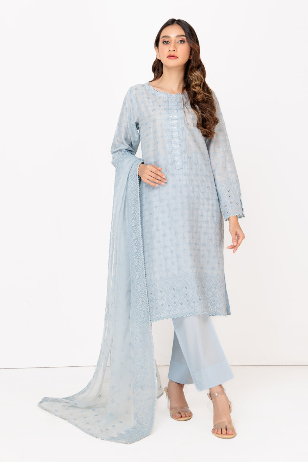 GRAY-CHIKANKARI-3 PIECE-SUIT (BRSK223P11)