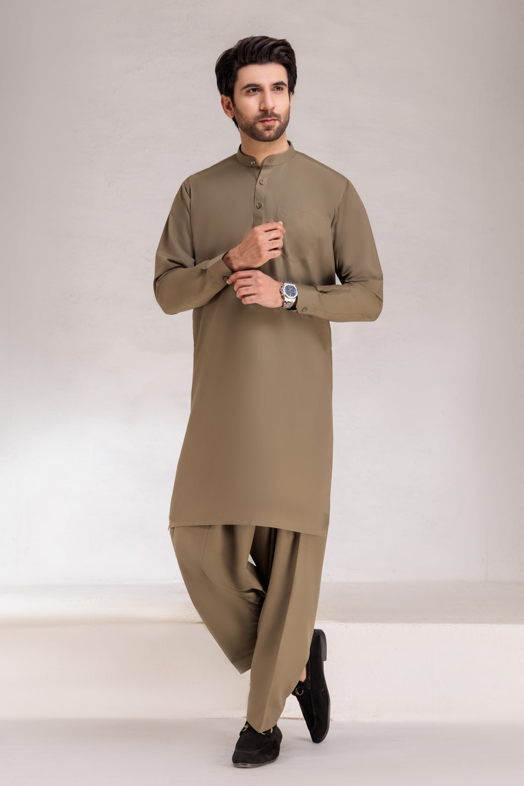 OLIVE-BLENDED-SHALWAR SUIT (GSBB22-009)