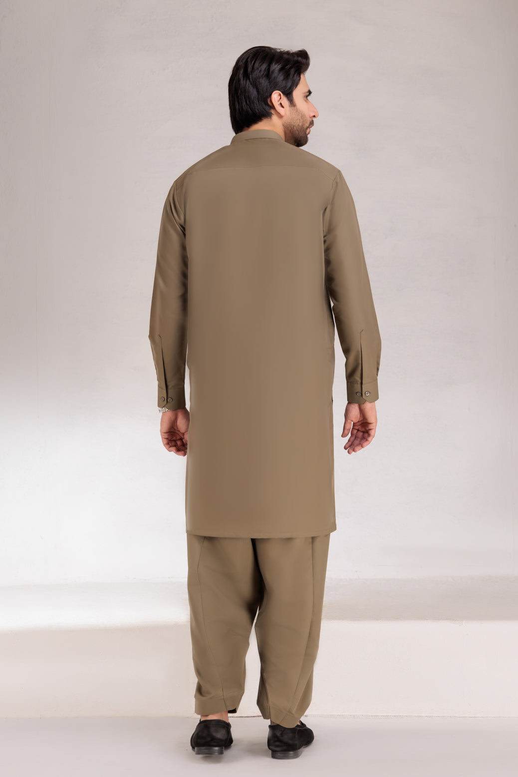 OLIVE-BLENDED-SHALWAR SUIT (GSBB22-009)