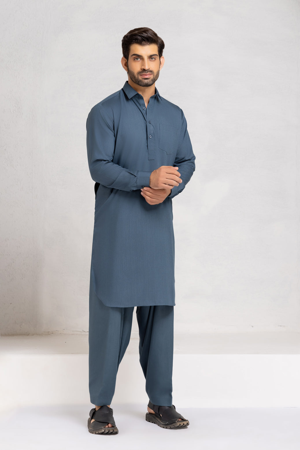 BLENDED-SHALWAR SUIT (GSSW22-009)