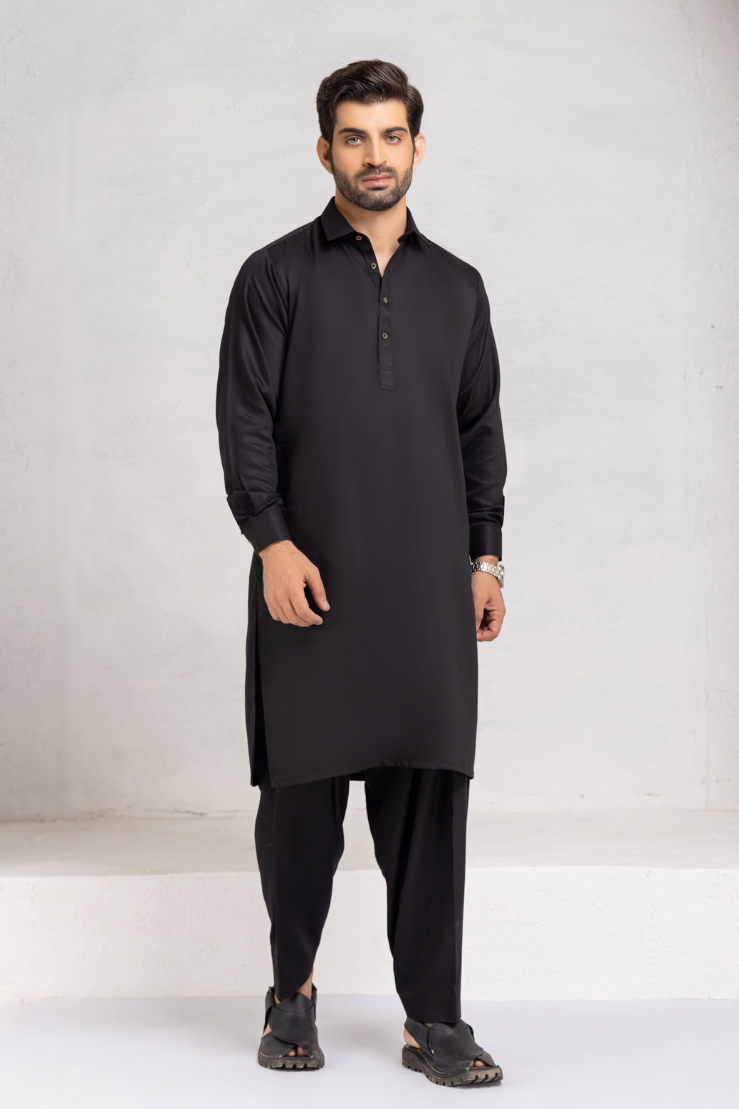 BLACK-BLENDED-KURTA SHALWAR (KSRW22-011)