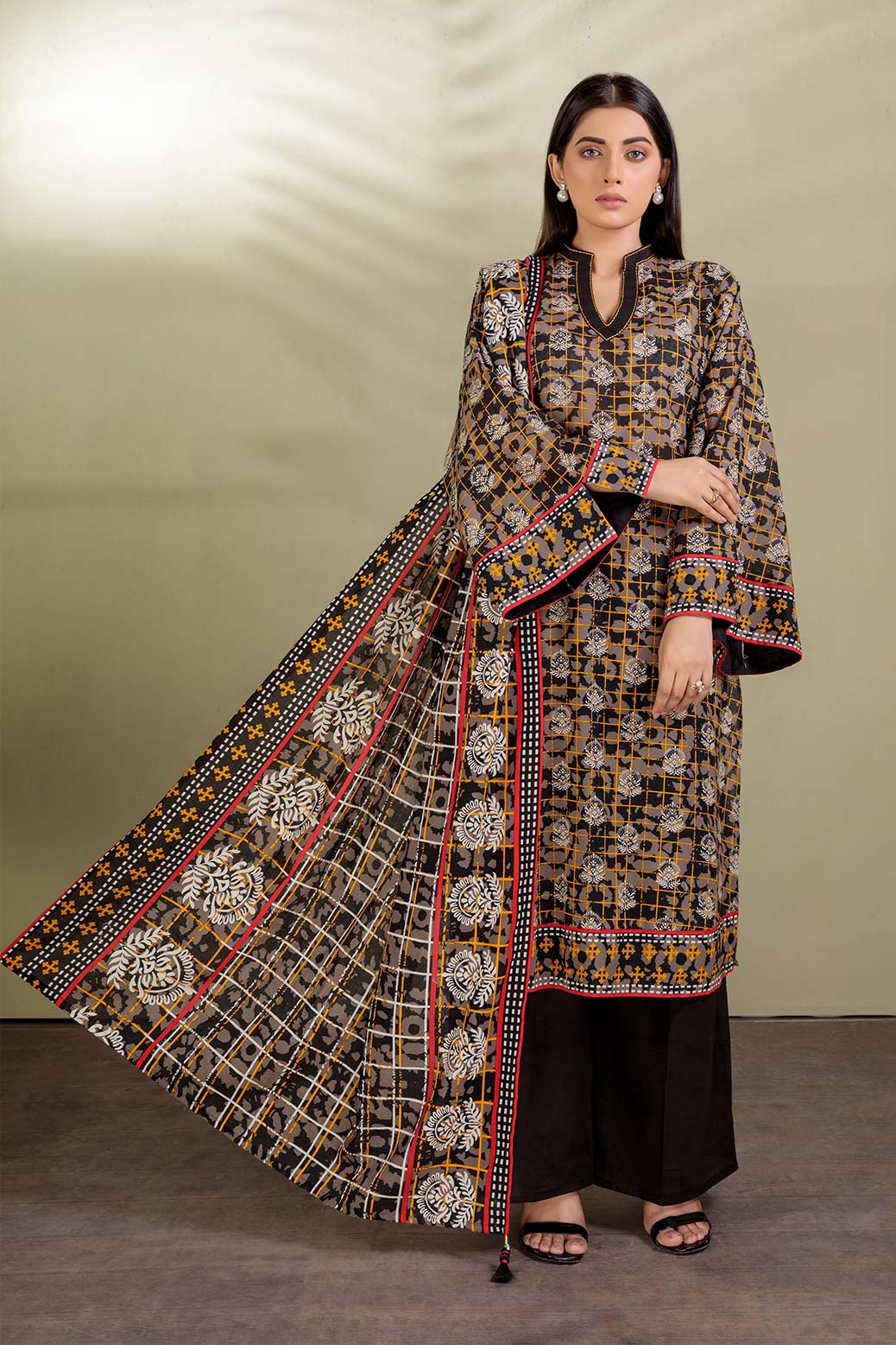 GULNAAZ - 3 PC (RWO223P64A)