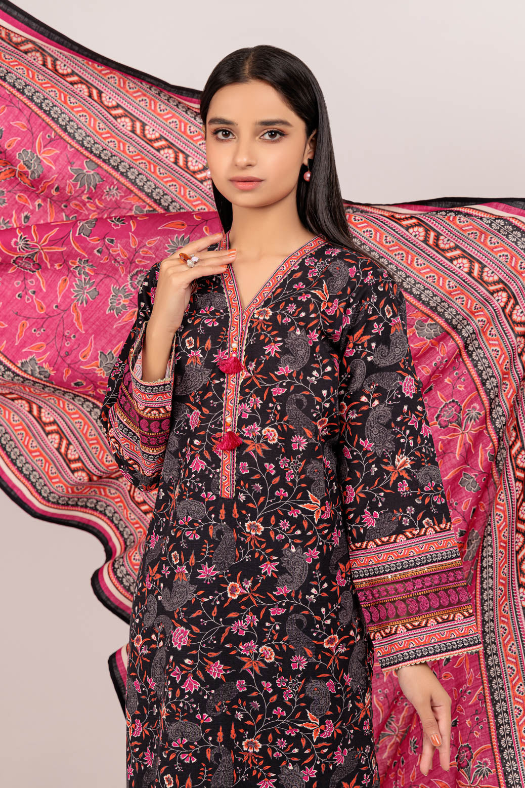 BLACK-KHADDAR-3 PIECE (WAS223P107)