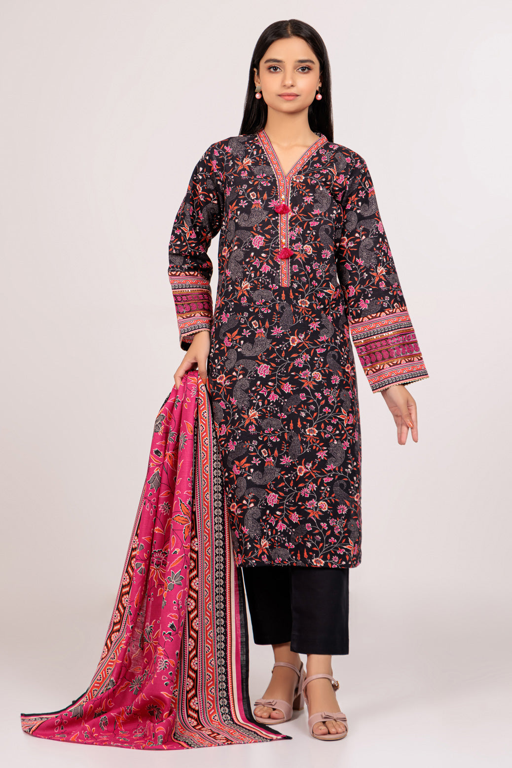 BLACK-KHADDAR-3 PIECE (WAS223P107)